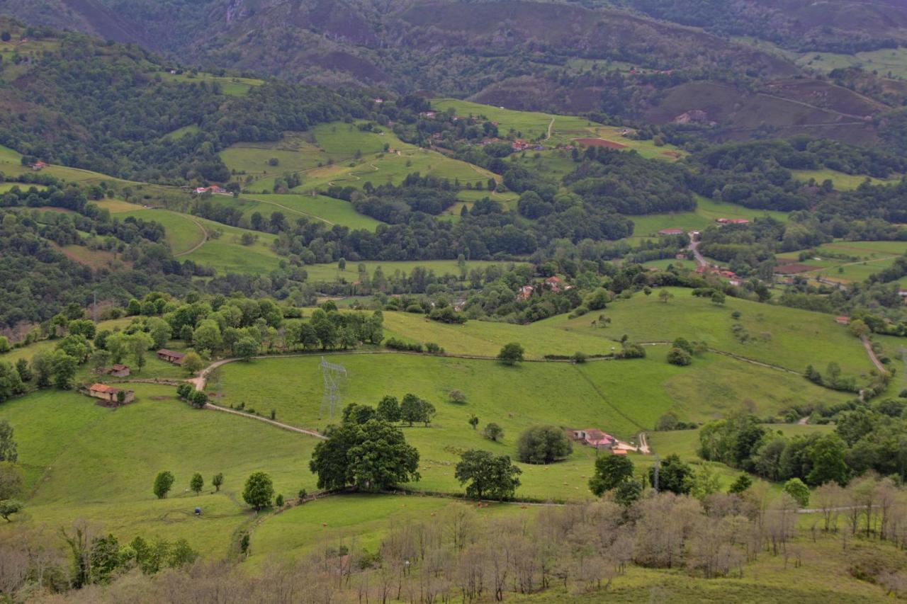 Los Campos Vivienda Vacacional Onís Zewnętrze zdjęcie